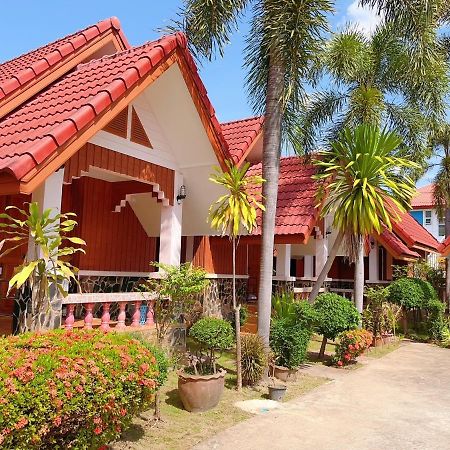 Bunraksa Resort Kamphaeng Phet Bagian luar foto