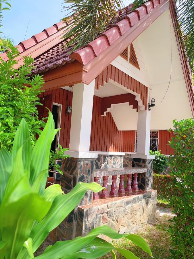 Bunraksa Resort Kamphaeng Phet Bagian luar foto