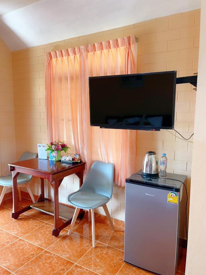Bunraksa Resort Kamphaeng Phet Bagian luar foto