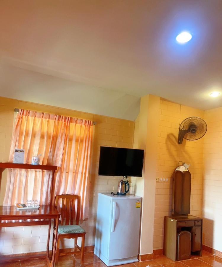 Bunraksa Resort Kamphaeng Phet Bagian luar foto