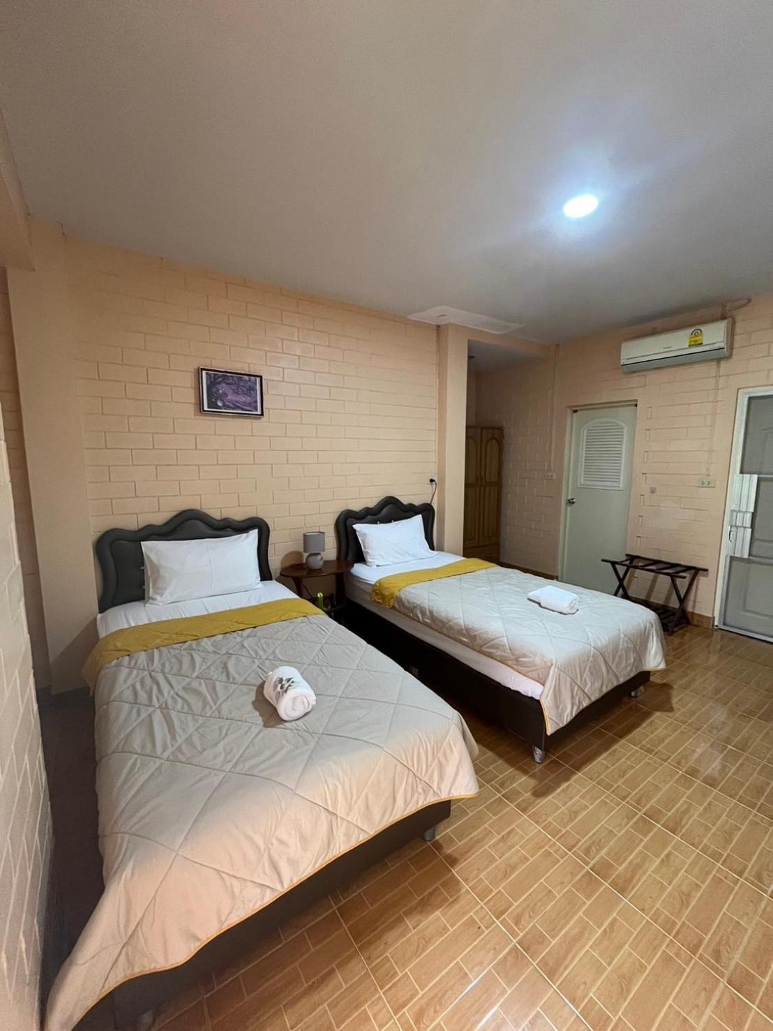 Bunraksa Resort Kamphaeng Phet Bagian luar foto